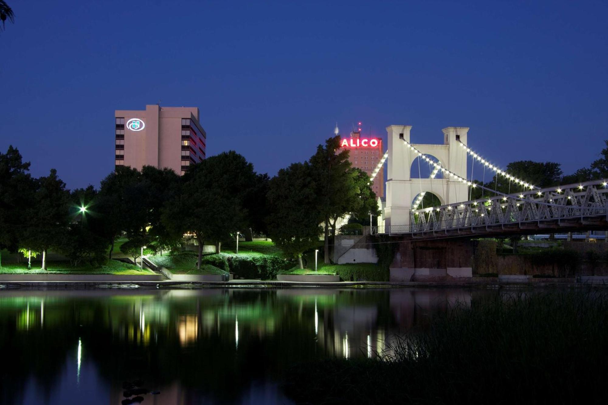 Hilton Waco Hotel Luaran gambar